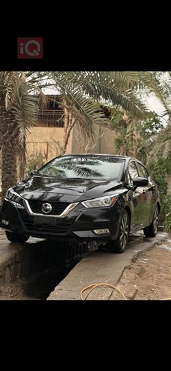 نيسان فيرسا